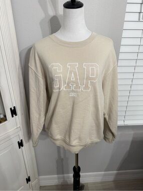 GAP 1969 Crewneck Sweatshirt in Light Beige